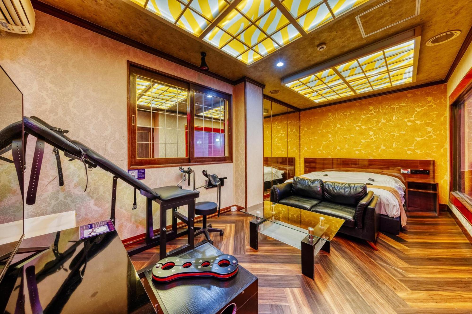 Hotel Abnormal (Adults Only) Izumiotsu Экстерьер фото